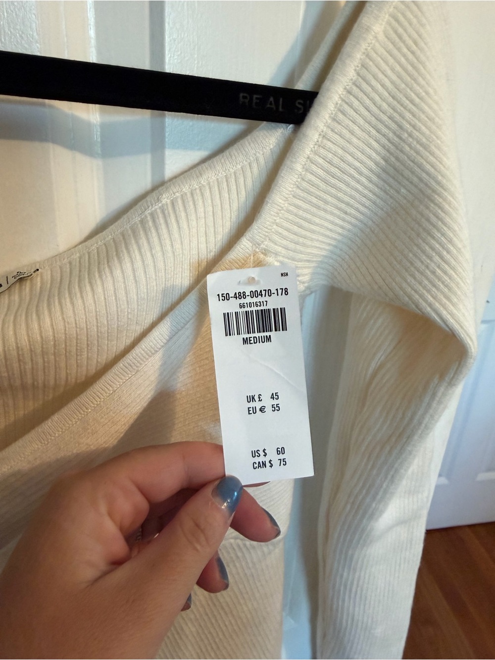 Abercrombie & Fitch Cream Twist-Front Ribbed Knit Top NWT size M. - Picture 3 of 3